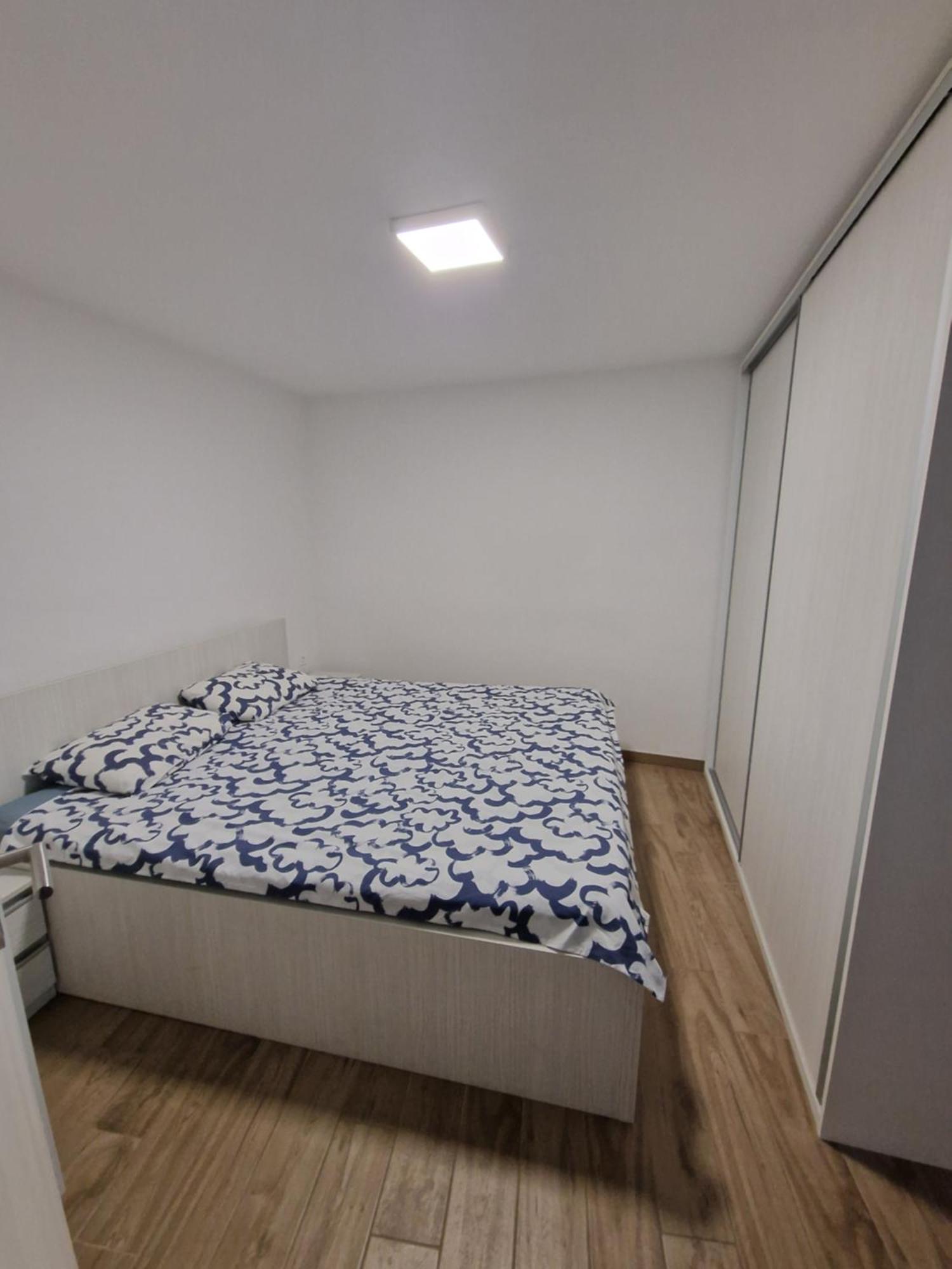 Apartma Sinitus อิซอลา ภายนอก รูปภาพ